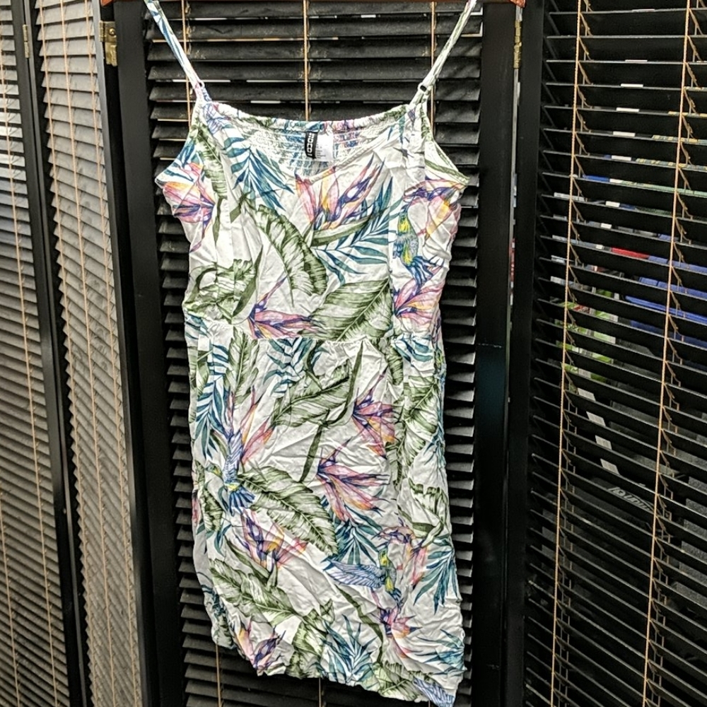 H&M Divided tropical tunic/mini dress 12